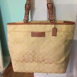 Like Brand New Coach Bag